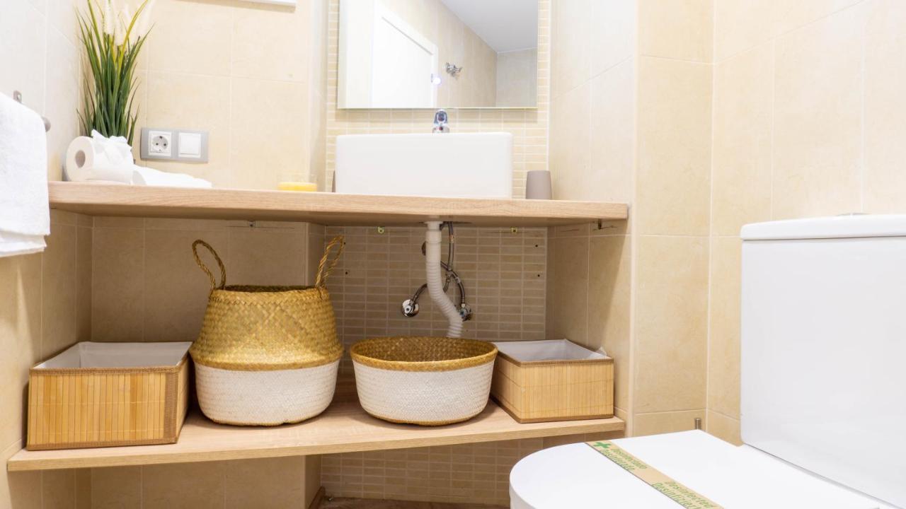 Apartment Dos Aceras Malaga Luaran gambar